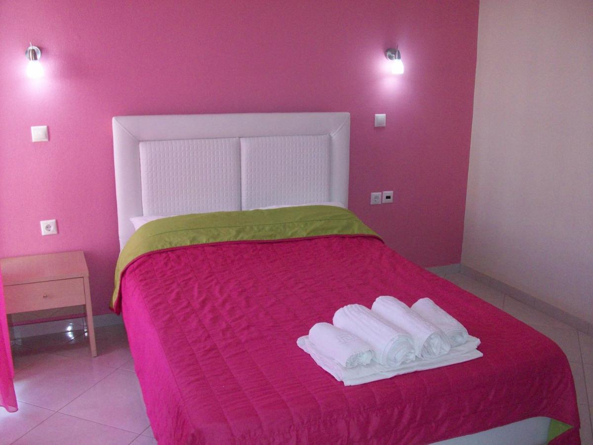 Mavridis Rooms 2 Никити Екстериор снимка